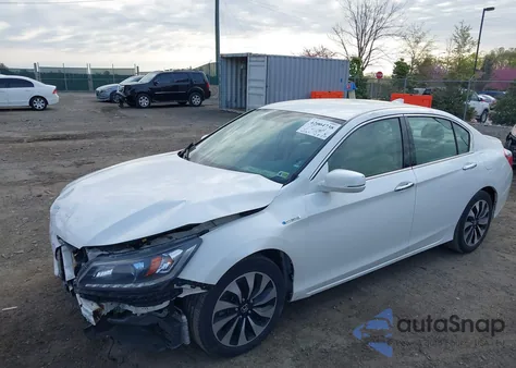 2015 Honda Accord Hybrid from USA, damaged, VIN 1HGCR6F30FA013892